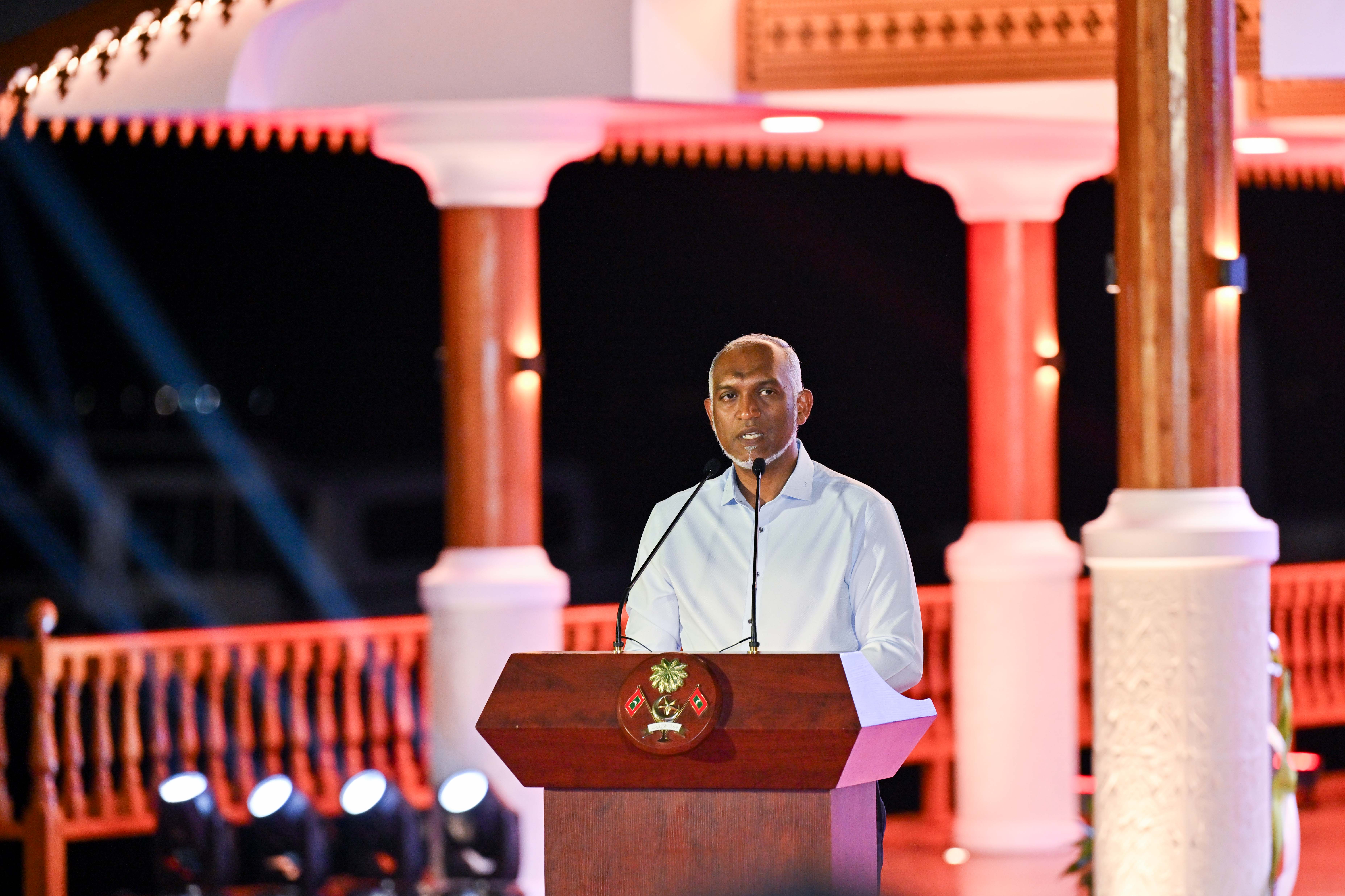 މާޒީގައި ހިފަހައްޓައިގެން ލިބޭނެ ކުރިއެރުމެއް ނެތްކަމަށް ރައީސް ޑރ.މުއިއްޒް ވިދާޅުވެއްޖެ